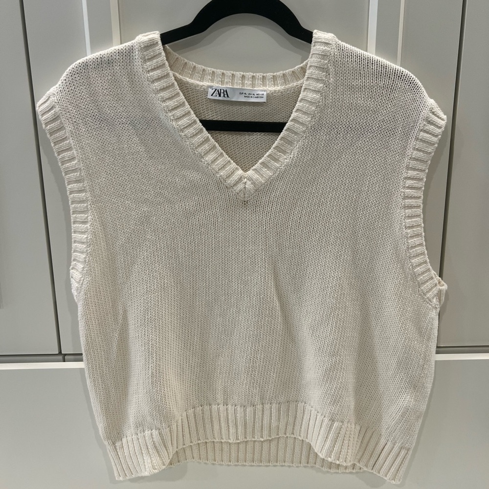 Zara Pale Yellow Knit Vest